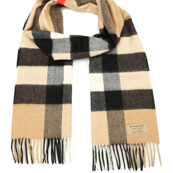 COPY - Authentic Burberry Unisex Mega Check Cashmere Scarf - Picture 3 of 4